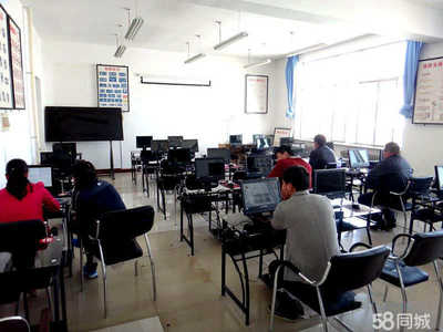 乌海大学机动车驾驶员培训有限责任公司 专业机动车驾驶员培训服务